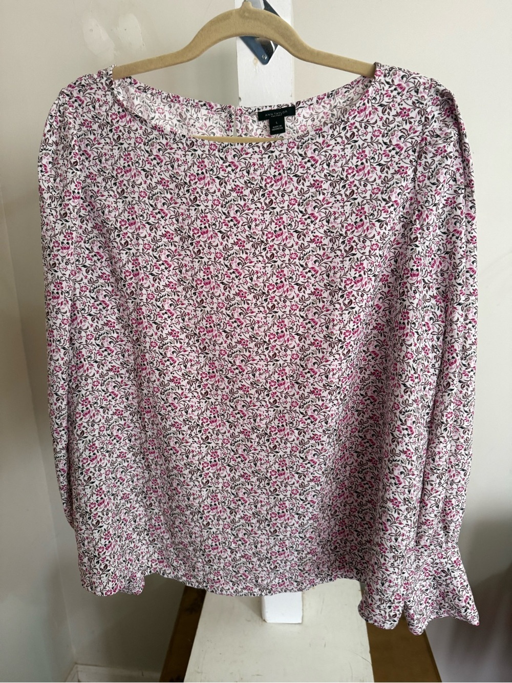 New Ann Taylor Blouse